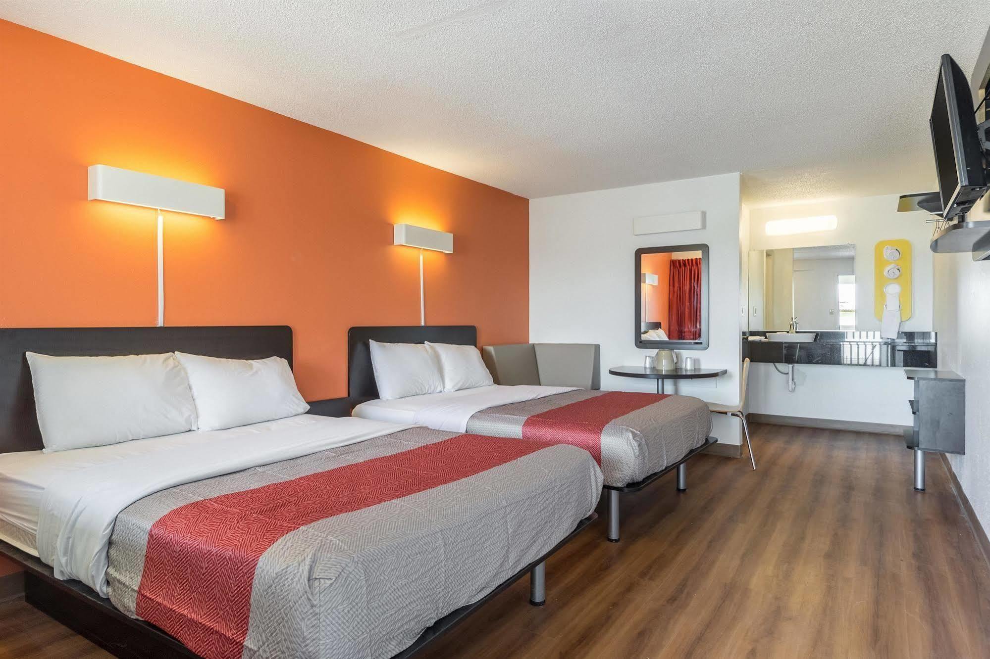 Hotel 465 By Regency Indianapolis Kültér fotó