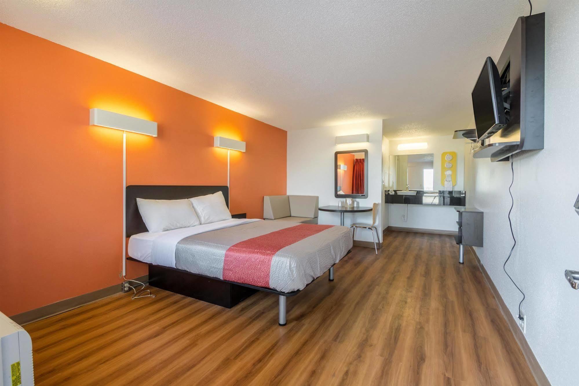 Hotel 465 By Regency Indianapolis Kültér fotó